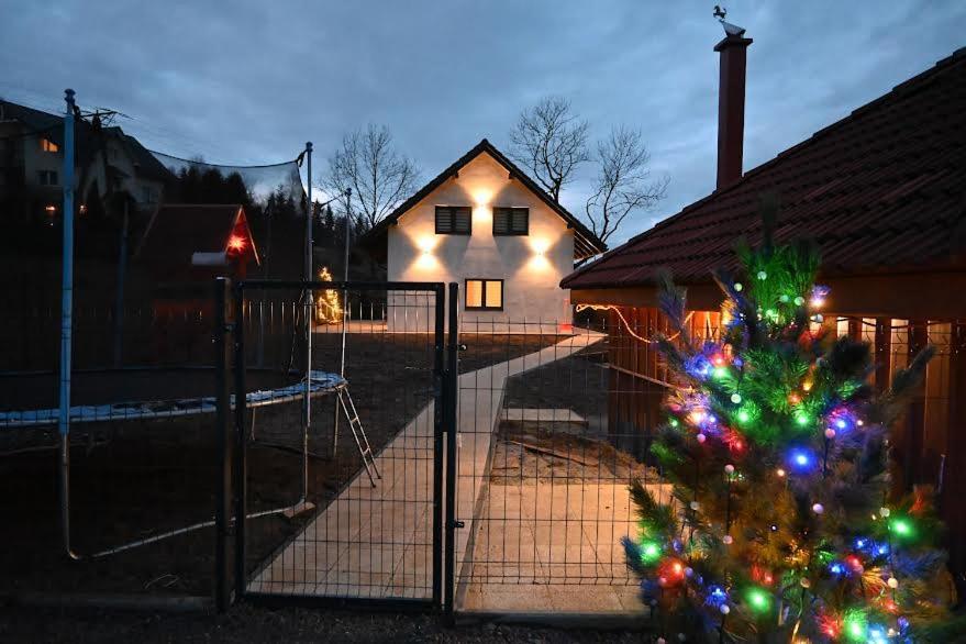Willa I Domki Victoria Wisła Exteriör bild